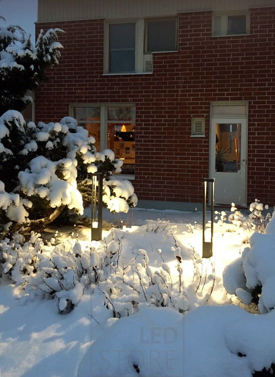 LED pihavalaisin FUNK PILLAR on modernin ilmava ja ajaton muotoilultaan. Valo avautuu ympärilleen kolmeen suuntaan. Ledstore.fi